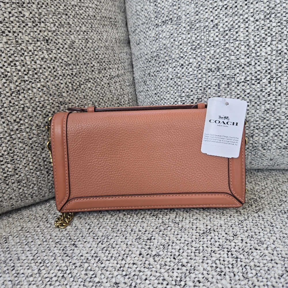 Coach Riley Chain Clutch Bag - Picture 3 of 12